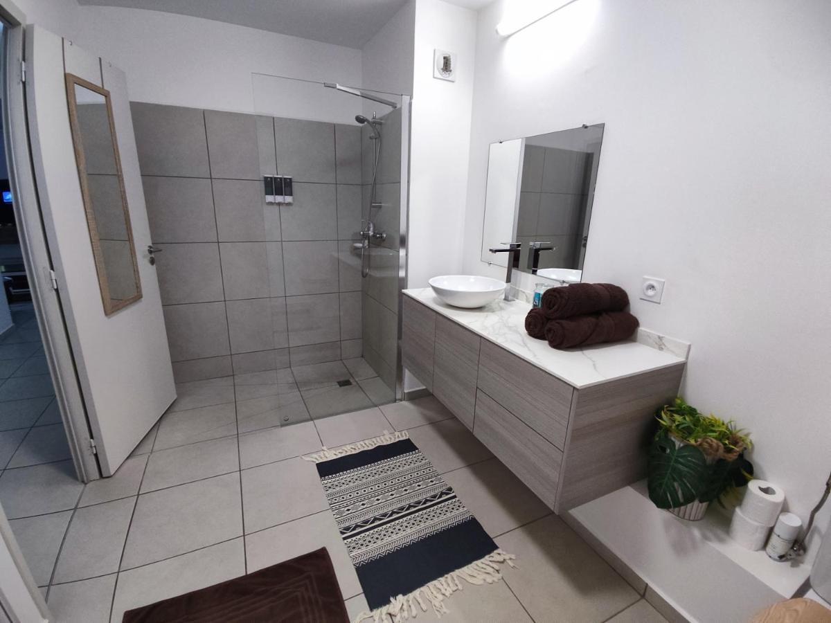Elegant F3 A La Villa Stencer, Papeete, Calme Climatise Et Spacieux Papeete  Exterior foto